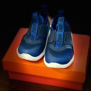 Infant/Toddler Nike Flex Runner Blue/Navy size 7C